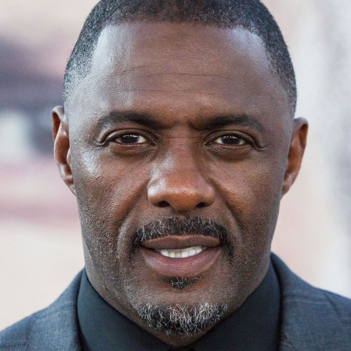  Idris Elba